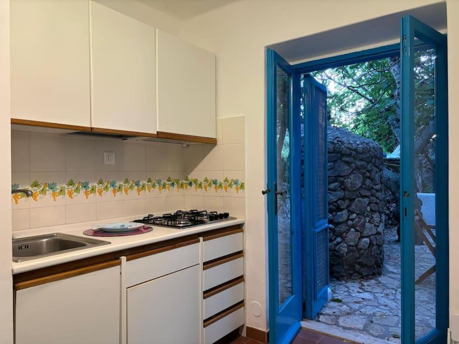 Casa Al Mare Con Spiaggia Privata Condominiale San Felice Circeo Luaran gambar