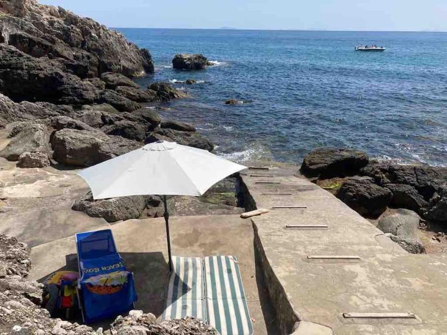 Casa Al Mare Con Spiaggia Privata Condominiale San Felice Circeo Luaran gambar