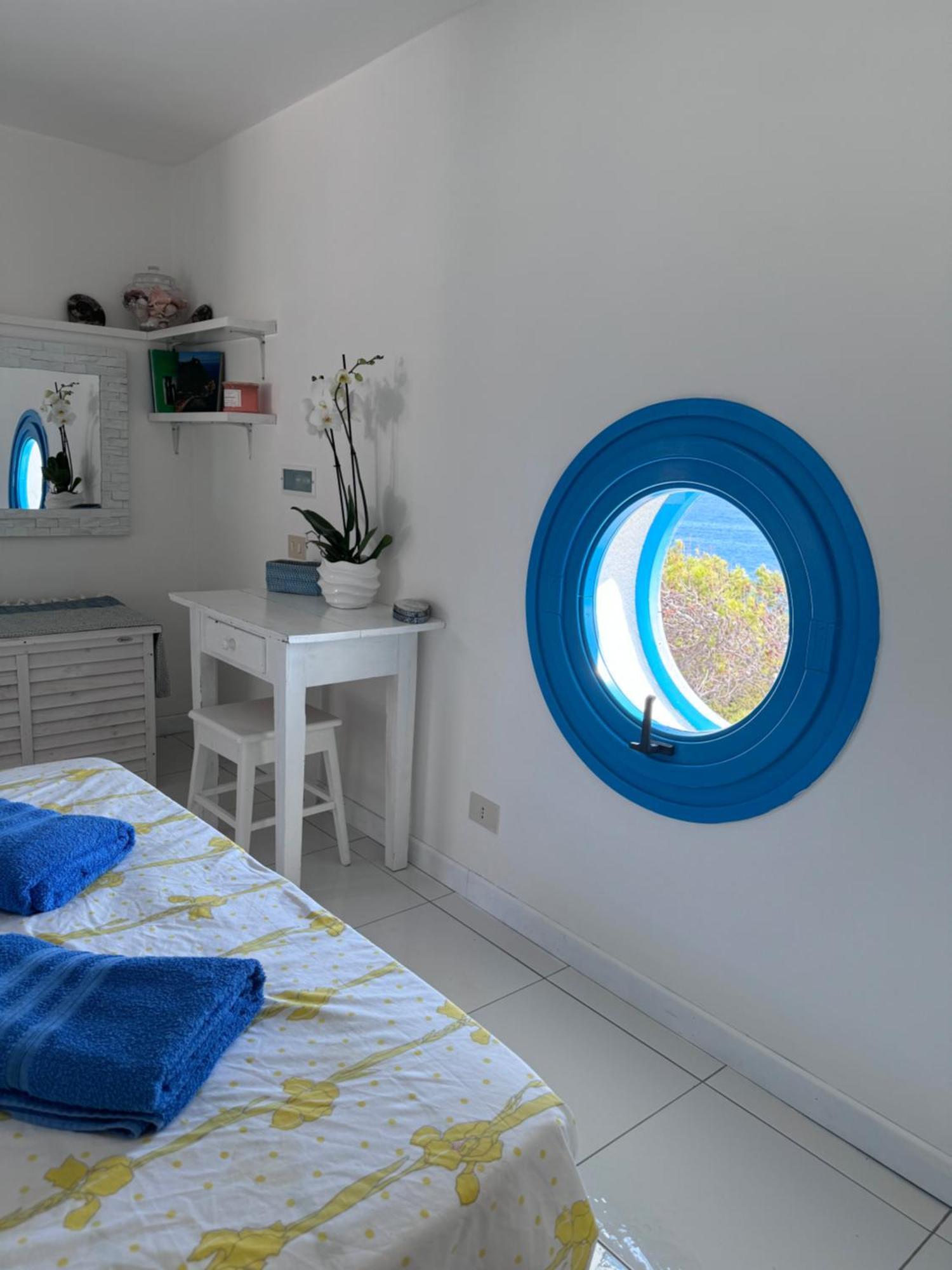 Casa Al Mare Con Spiaggia Privata Condominiale San Felice Circeo Bilik gambar