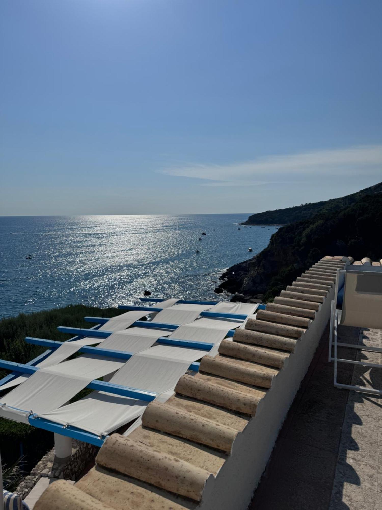Casa Al Mare Con Spiaggia Privata Condominiale San Felice Circeo Bilik gambar