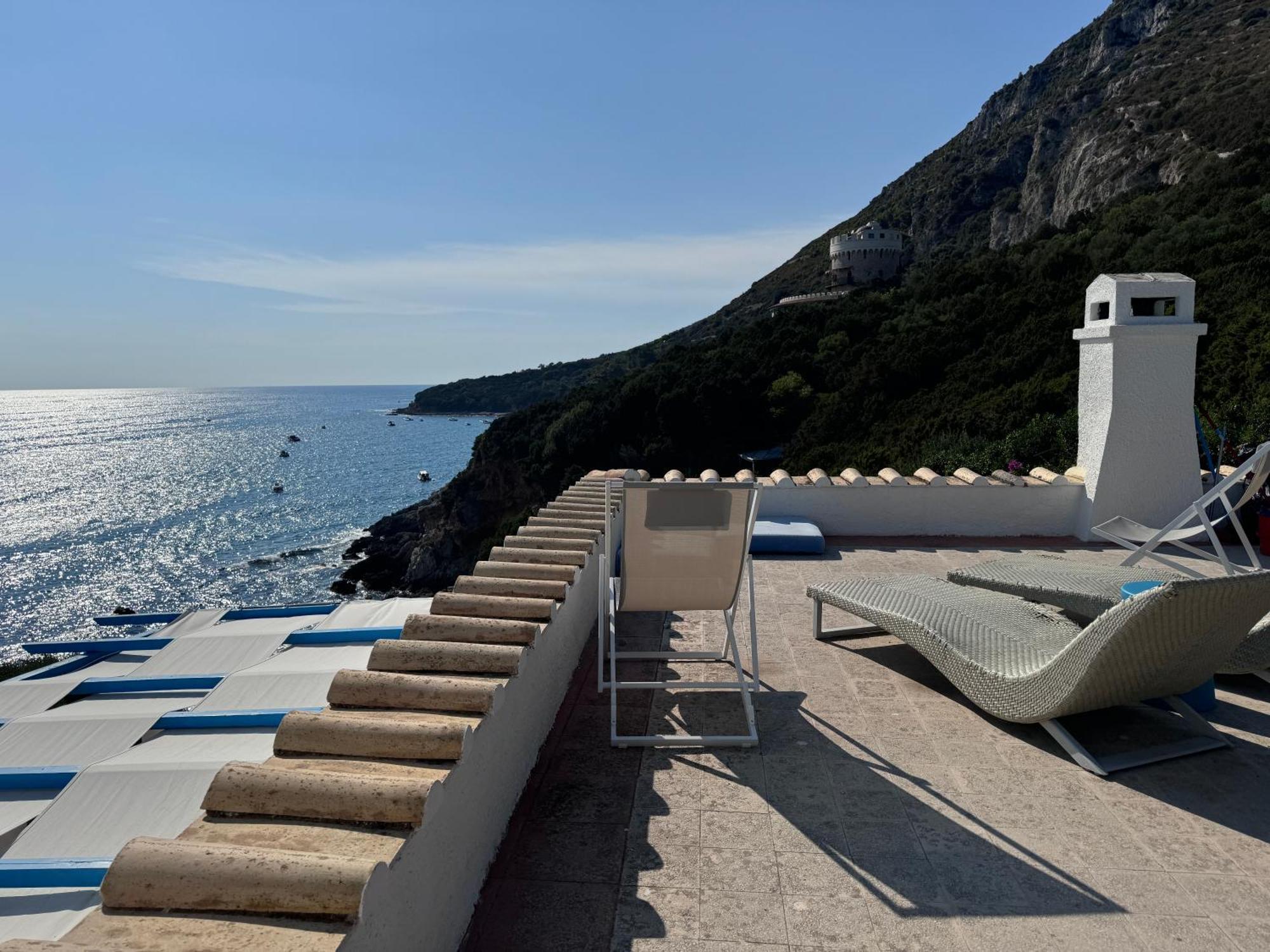 Casa Al Mare Con Spiaggia Privata Condominiale San Felice Circeo Bilik gambar
